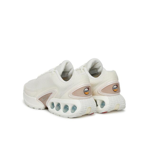 Кроссовки Nike Air Max Dn Se