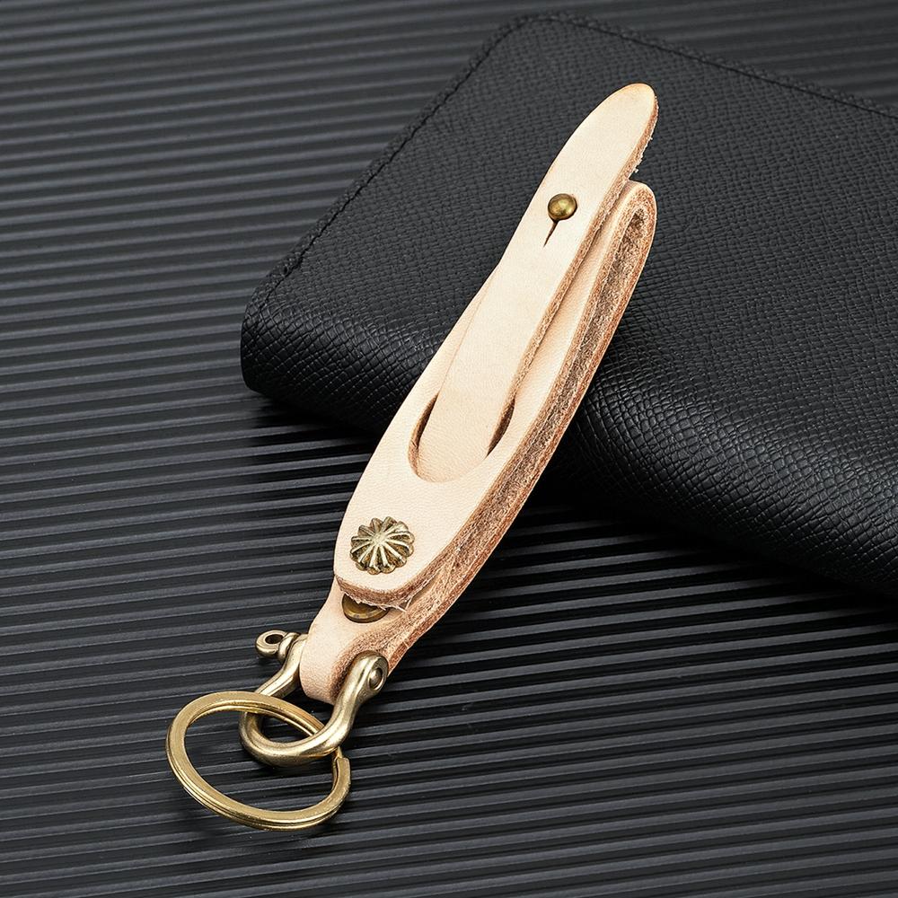 Handgefertigter Schlüsselanhänger aus pflanzlich gegerbtem Rindsleder für Männer und Frauen, schlichter Anhänger für Autoschlüssel, Messing-Hufeisenschnalle, zum Anhängen an der Taille