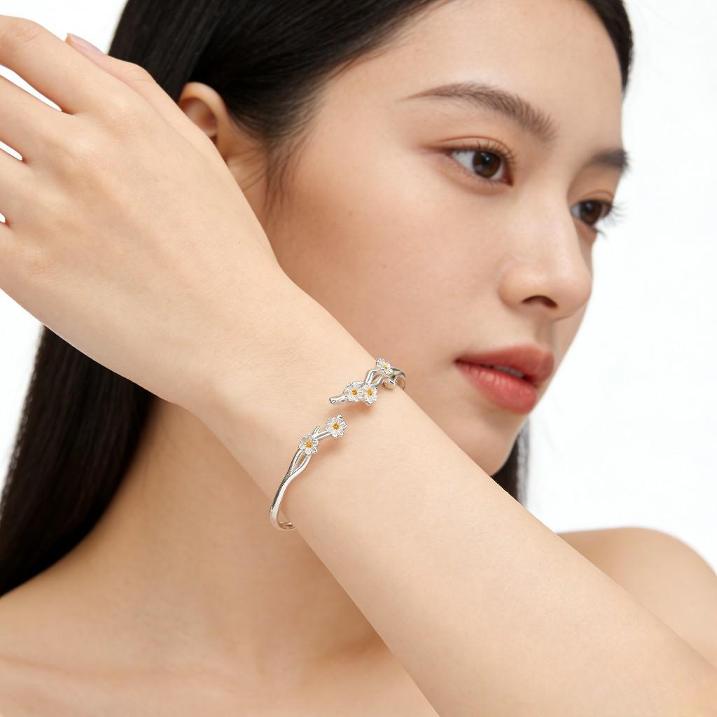 Sterling Silver 999 Jasmine Flower Openable Bangle Bracelet for Women - High-End, Fashionable, Niche Luxury Design.