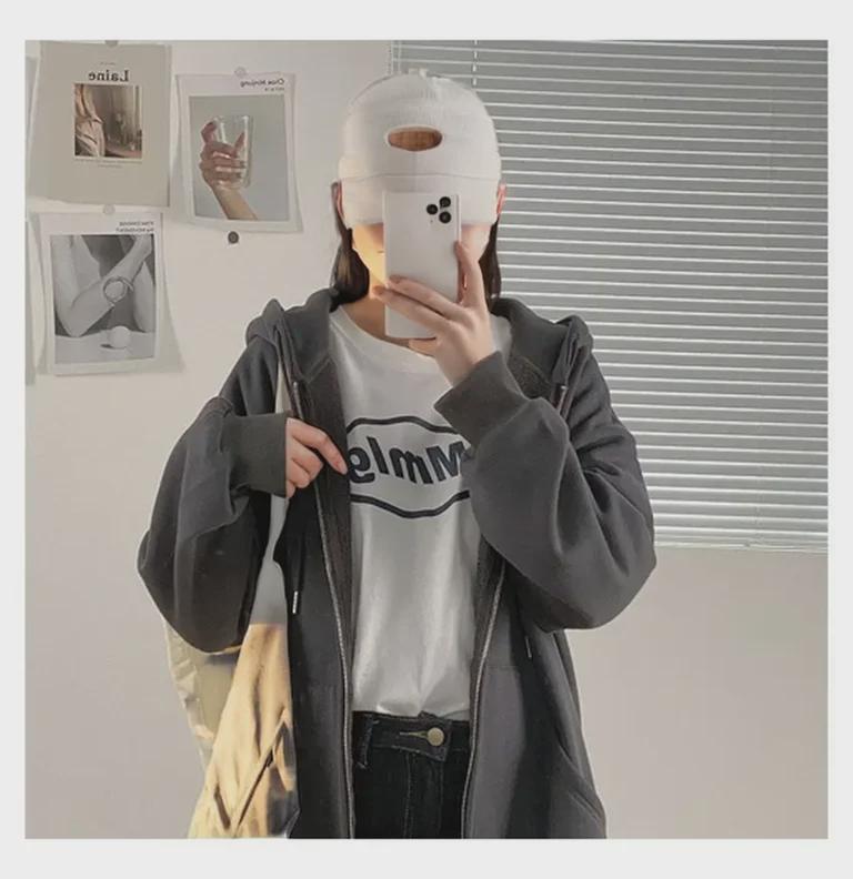 Women’s Loose Fit Hooded Cardigan - Early Autumn Zipper Sweater, Trendy Korean Style for Students.
