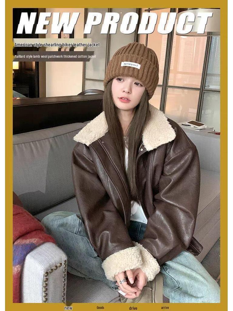 Maillard Retro Leather Jacket: Women's Winter 2024 Short Motorcycle Coat with Fleece Lining and Lamb Wool