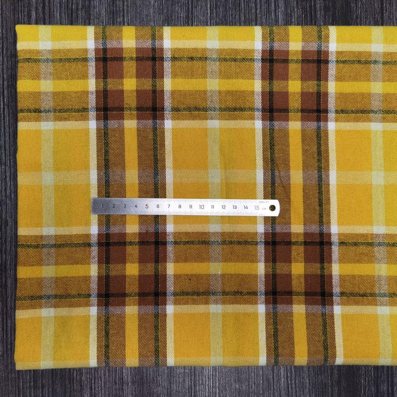 Spot Color-Woven Plaid Jacquard Fabric for Children's Autumn/Winter Brushed Polyester-Cotton Shirts