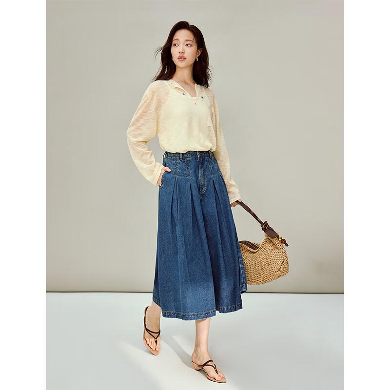 INMAN Beaded Embroidery V-Neck Knit Top