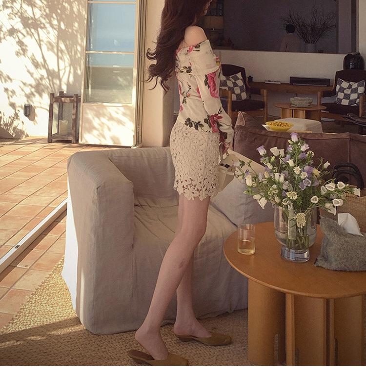 Fanhua Yao Yao High-Waisted Lace Beaded Short Skirt
