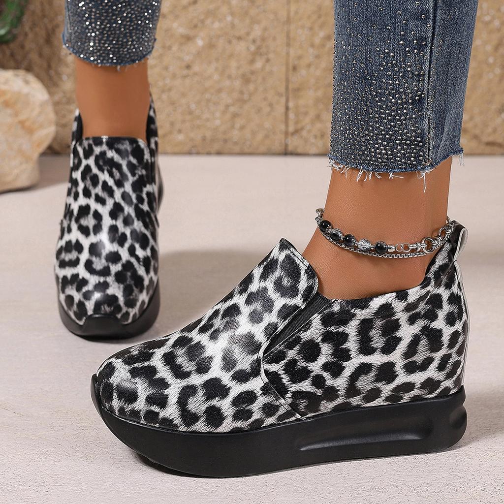Women Sneakers 2024 Autumn New Women Round Toe Leopard Print Shoes Anti Slip Outdoor Commuting Sneakers Zapatos De Mujer