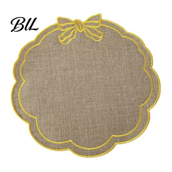 Anti-oil Stain Placemat with Petal Shape And Bow Embroidery Table Mat Round Afternoon Tea Heat Insulation Non-Slip Oil Resistant for Dining