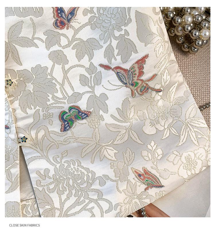 2025 Spring Retro Chinese Sleeveless Waistcoat with Stand Collar & Embroidery