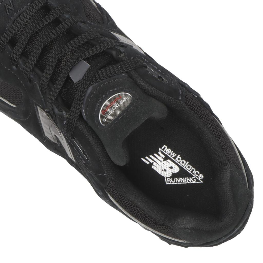 U20023MB New Balance 2002 Czarny Magnes (Mężczyźni)