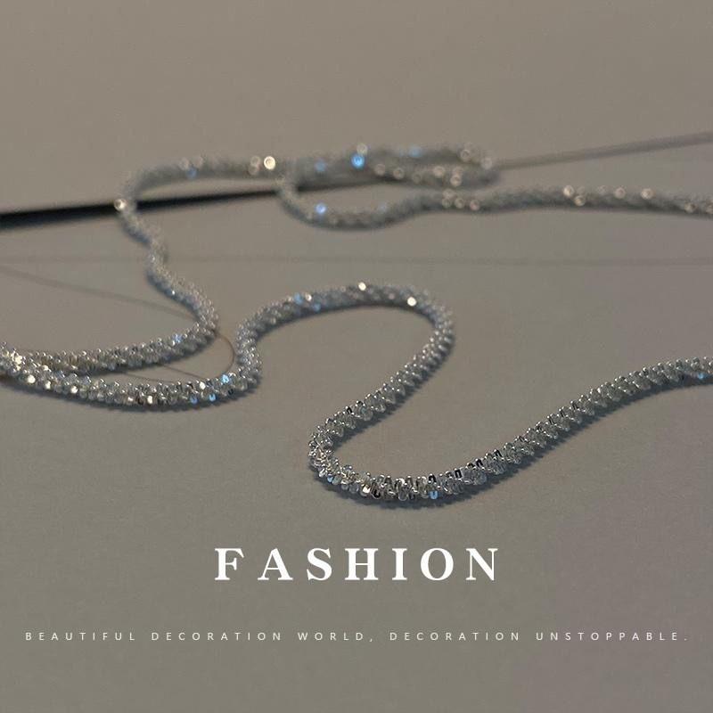 Stylish Geometric Zirconia Bracelet For Women Perfect For Gifting Special Occasions