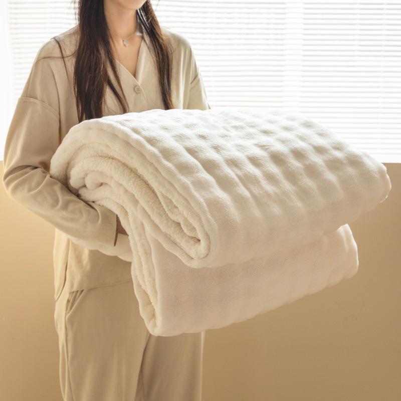 Class A Bubble Velvet Rabbit Hair Blanket – Ideal for Nap, Office, Dorm, or AC; Perfect As a Single/Double Person Throw or Cross-Border Blanket