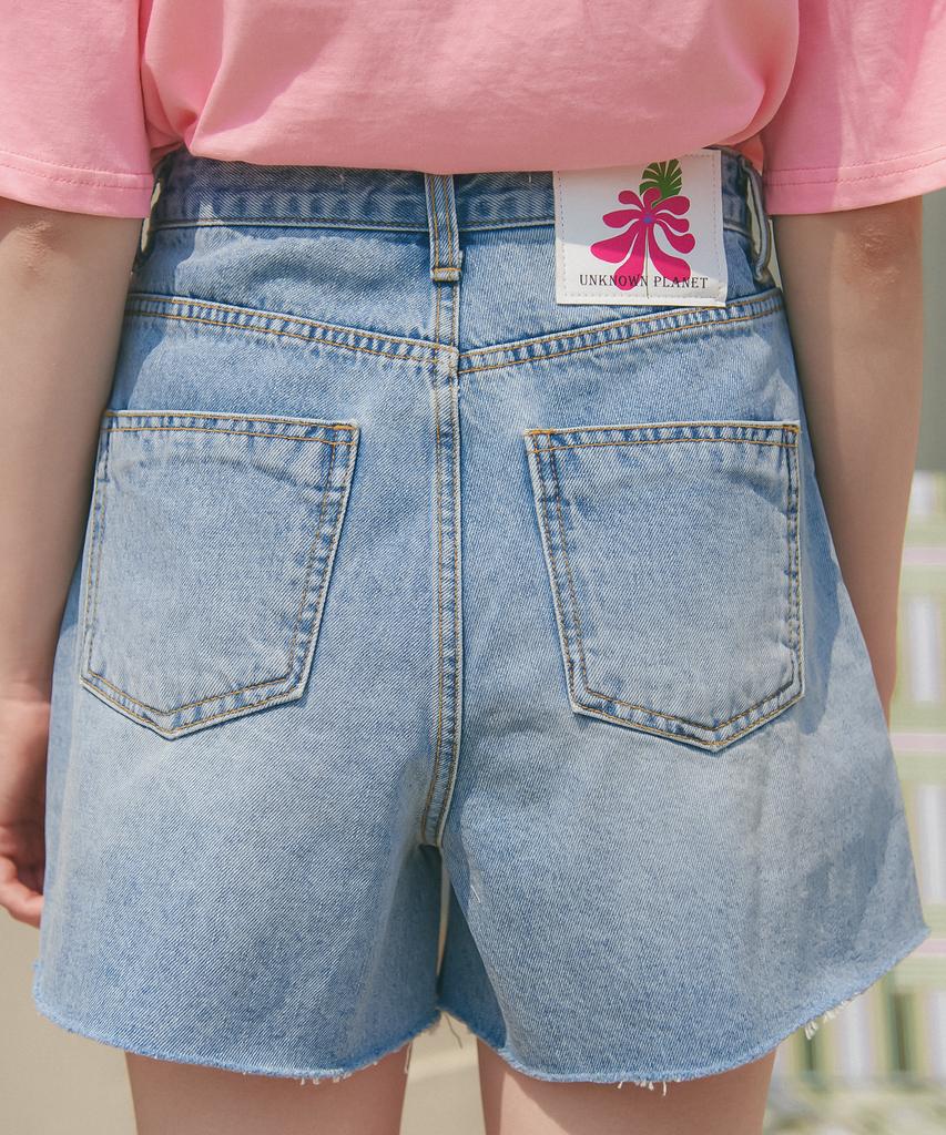 UNKNOWN PLANET Up-256 Loose Fit Daily Shorts Light Blue