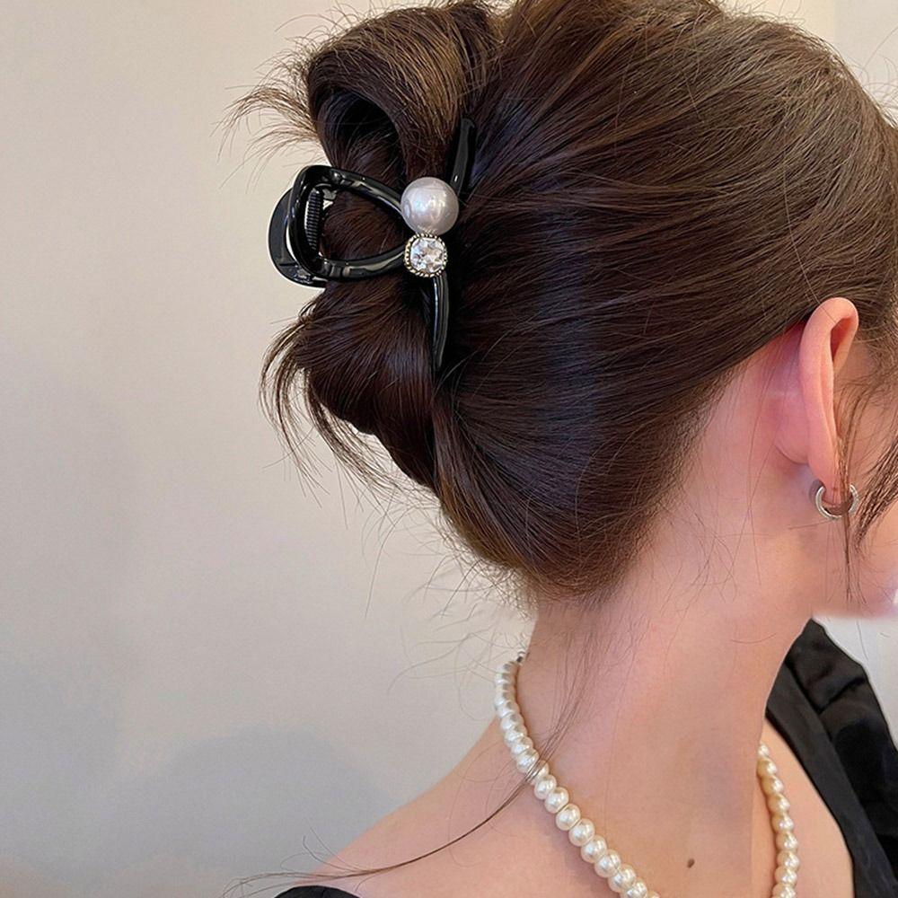 

Acrylic Hair Grab Clip Diamond Shark Clip Headdress Pearl Hairgrips Party