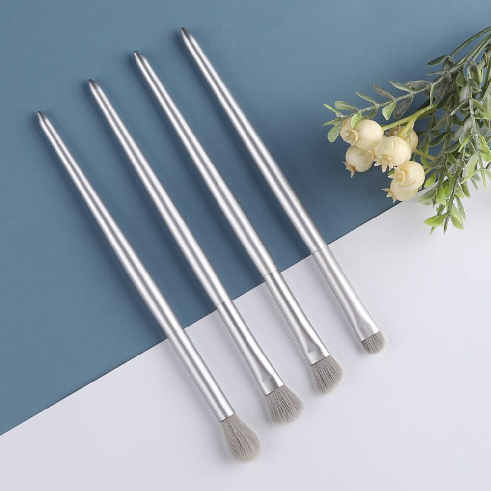 New 4 Eyeshadow Brush Set Soft Makeup Brush Beginner Eye Makeup Tool
