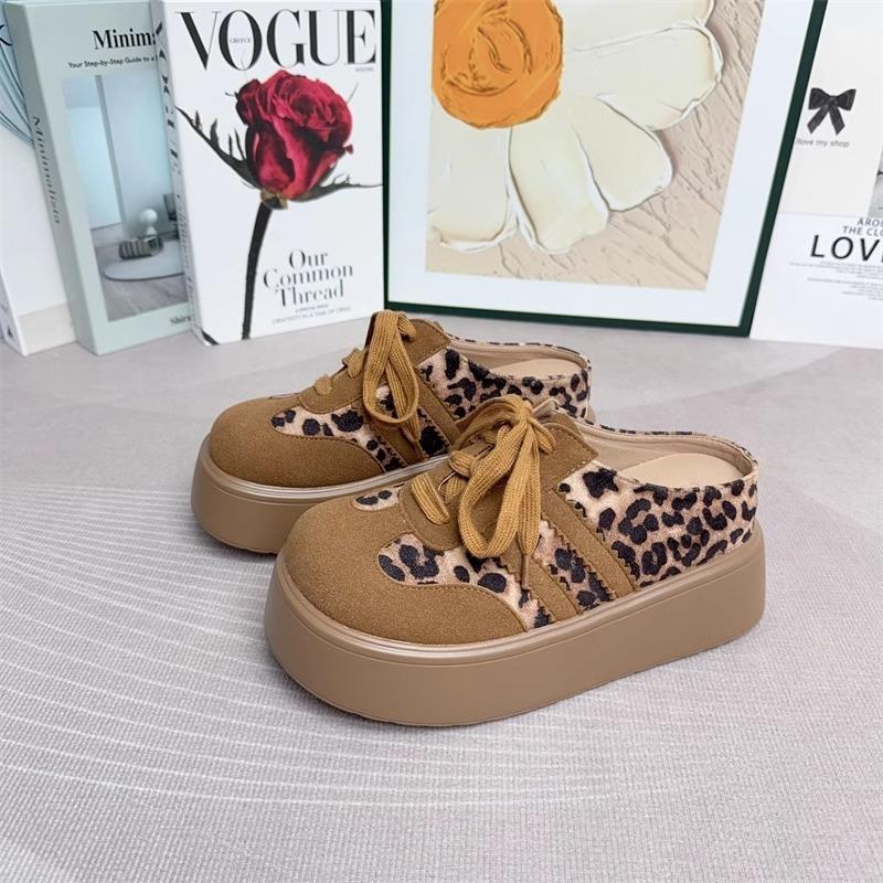 Small inner height increase 8 red half slippers women's thick-soled one-pedal lazy shoes without heels