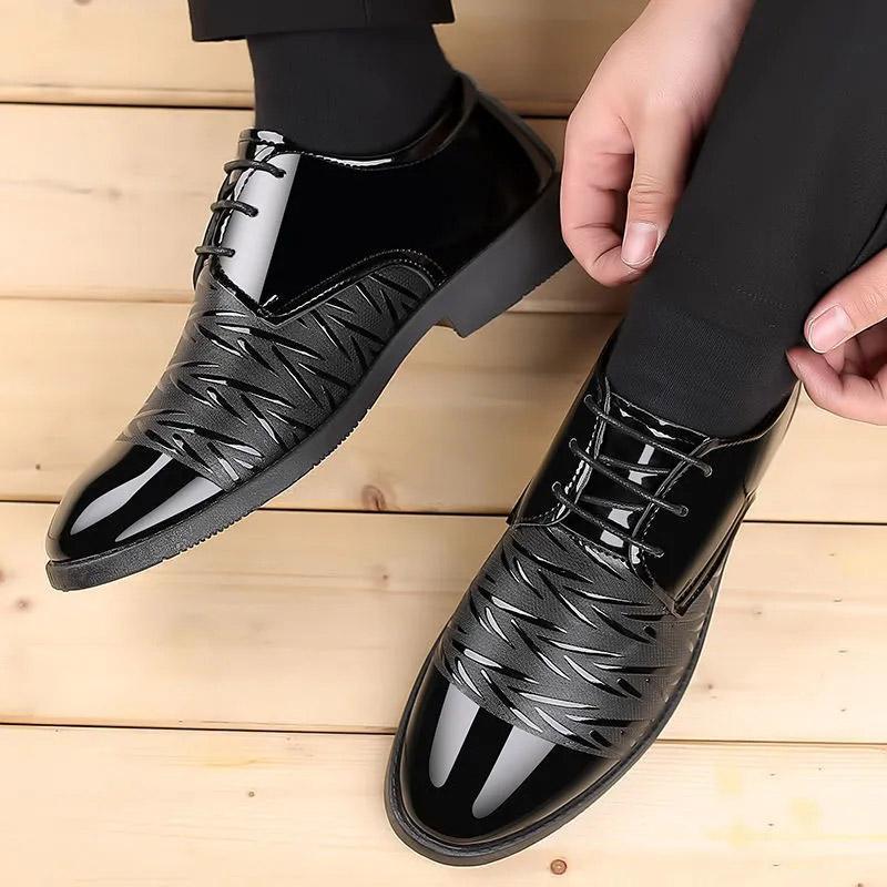 Men's Leather Shoes Spring Breathable Comfortable Casual Shoes Youth Business British Black Formal Leather Shoes Husband Dad Shoes