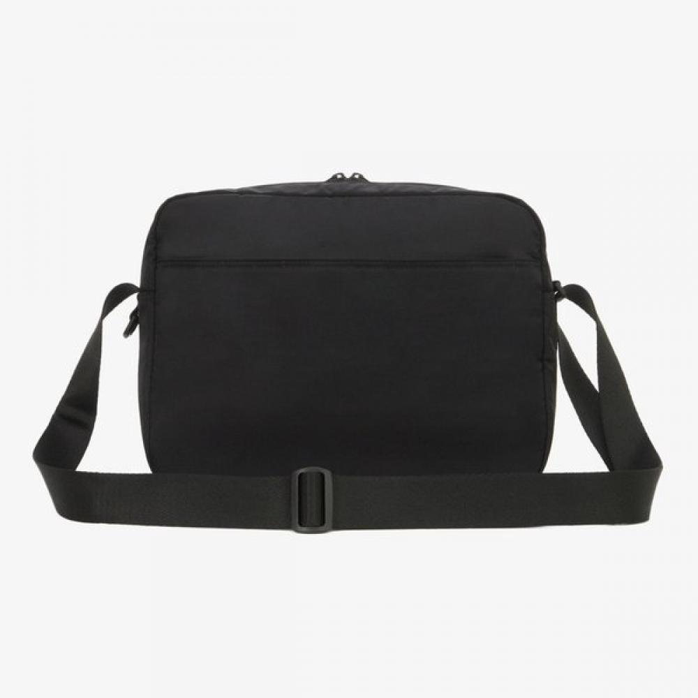 The North Face Large Travel Crossbag Black Nn2pr75a