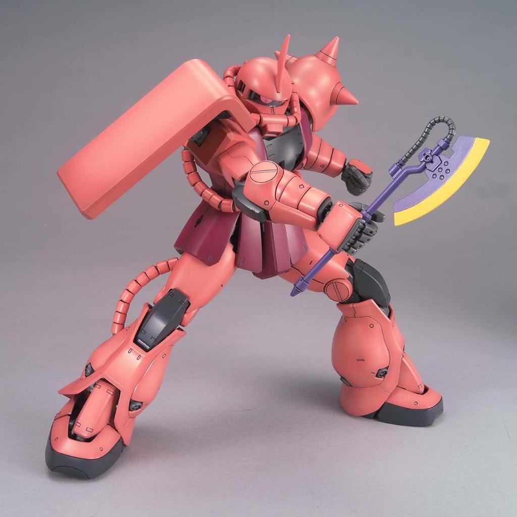 Zaku Mobile Suit Gundam Scale Plastic Model Kit [MG] Char's Ver.2.0 MS-06S 1/100 Pre-colored