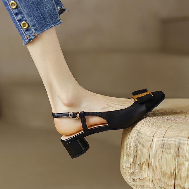 

Summer new casual sandals women s medium heel large size shoes comfortable soft sole color matching square heel round head one pedal women s sandals 39 чёрный