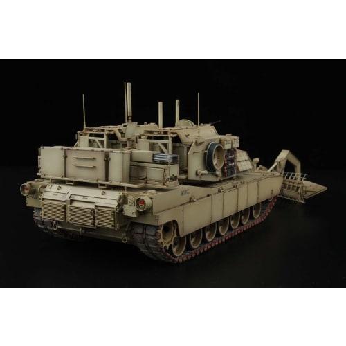 Ryefield Models 1/35 Scale US Marine Corps M1 Breacher Minefield Crossing Vehicle Plastic Model Kit RFM5011