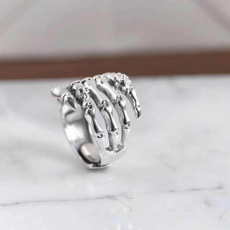 S Skeleton Hand Ring Gothic Open Skull Rings for Women Men Halloween Punk Jewelry Gift
