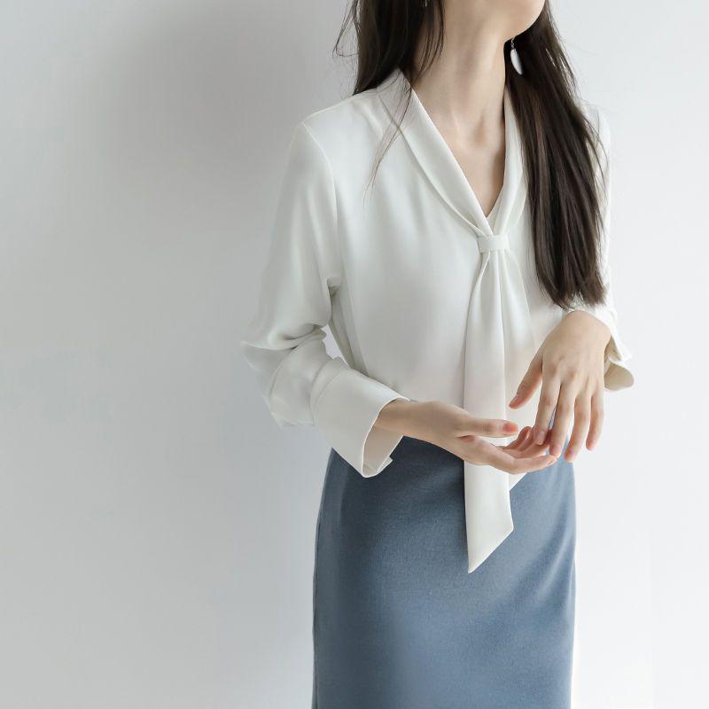 

Women s V-Neck Chiffon Ribbon Shirt - Elegant, Wrinkle-Free, Spring/Autumn Design S белый