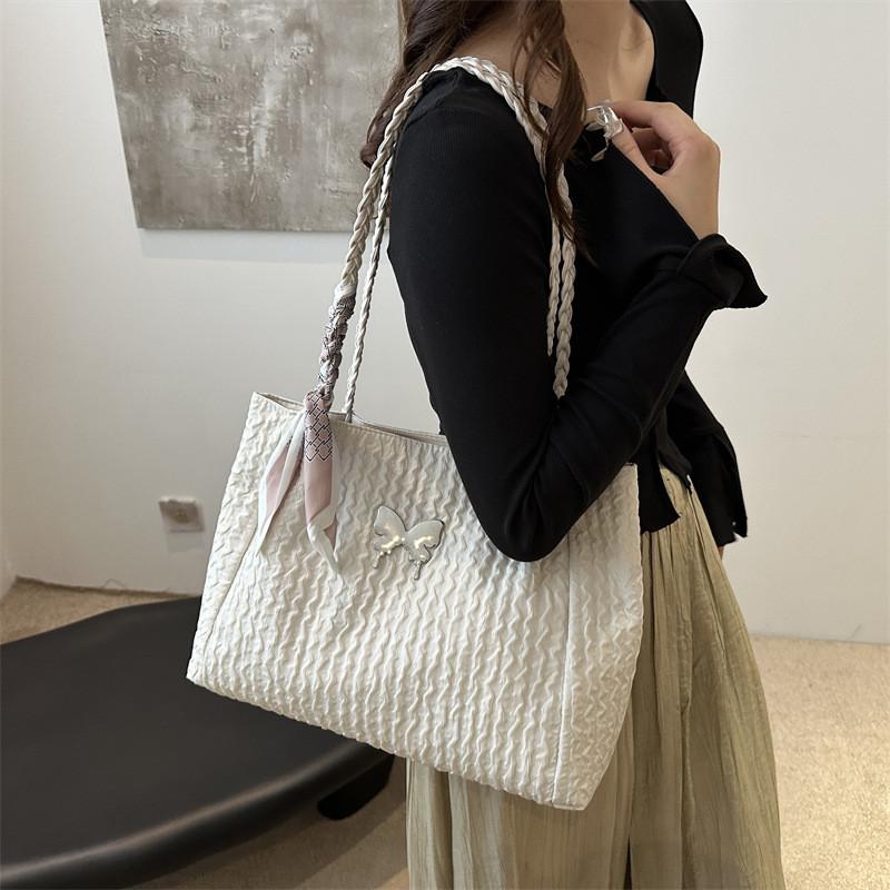 Tote Trendy Versatile Bag Featuring Unique Stitching Durable Polyester Material For Adventures Everyday