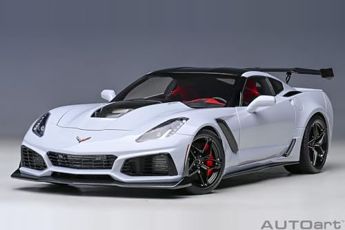 AUTOart 1/18 scale Chevrolet Corvette (C7) ZR1 Gray Metallic Finished Product