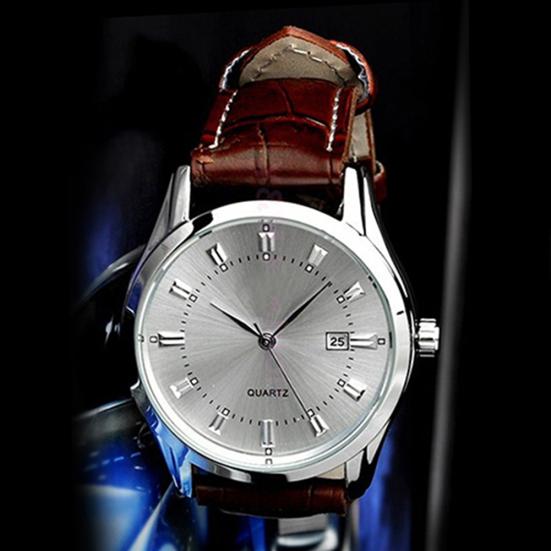 Ceas de mână cu cuarț analog cu cadran din piele artificială pentru bărbați