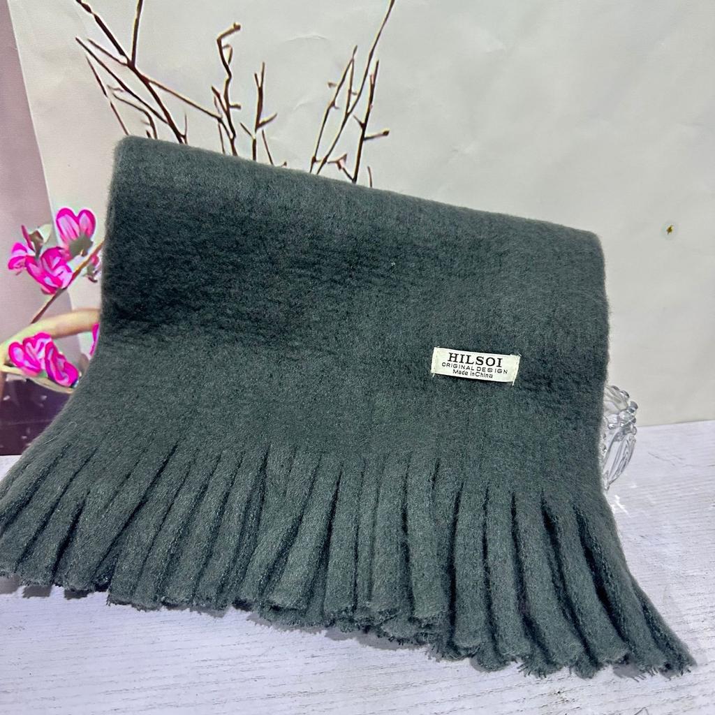 Solid Color Tassel Soft Waxy Plush Scarf for Women Autumn and Winter Plus Velvet Thickened Versatile Couple Student Warm Scarf