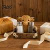 Decorative Tissue Holder Highland Cow Seasoning Bottle Holder/Tissue Box, Farmhouse Resin Storage Stylish Tabletop Organizer, Box for Kitchen
