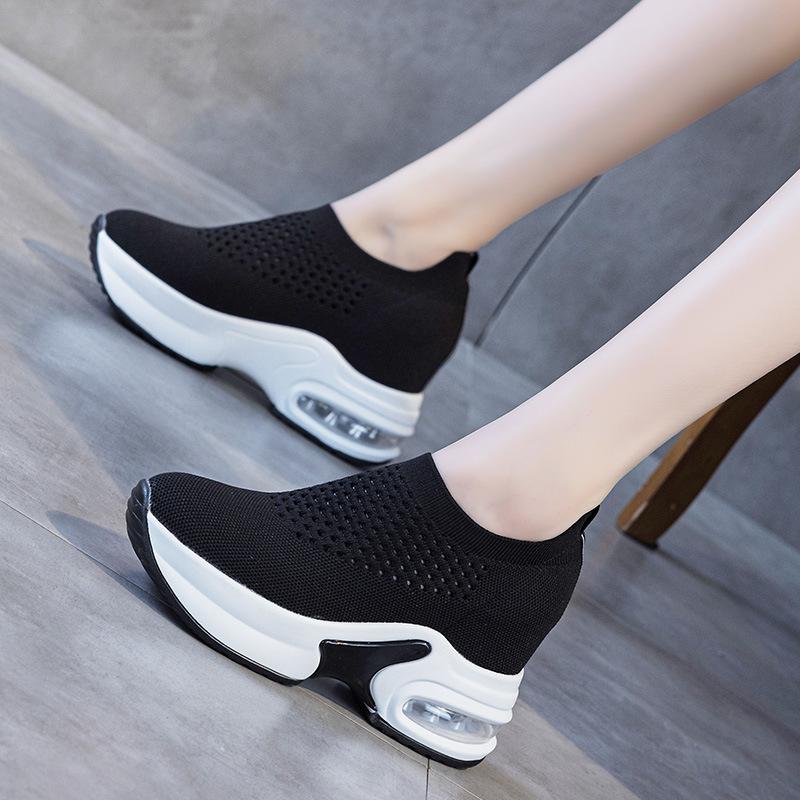 Inner heightening platform women's shoes 2025 autumn new lightweight breathable fly-woven shoes running shoes air cushion sports and leisure women's