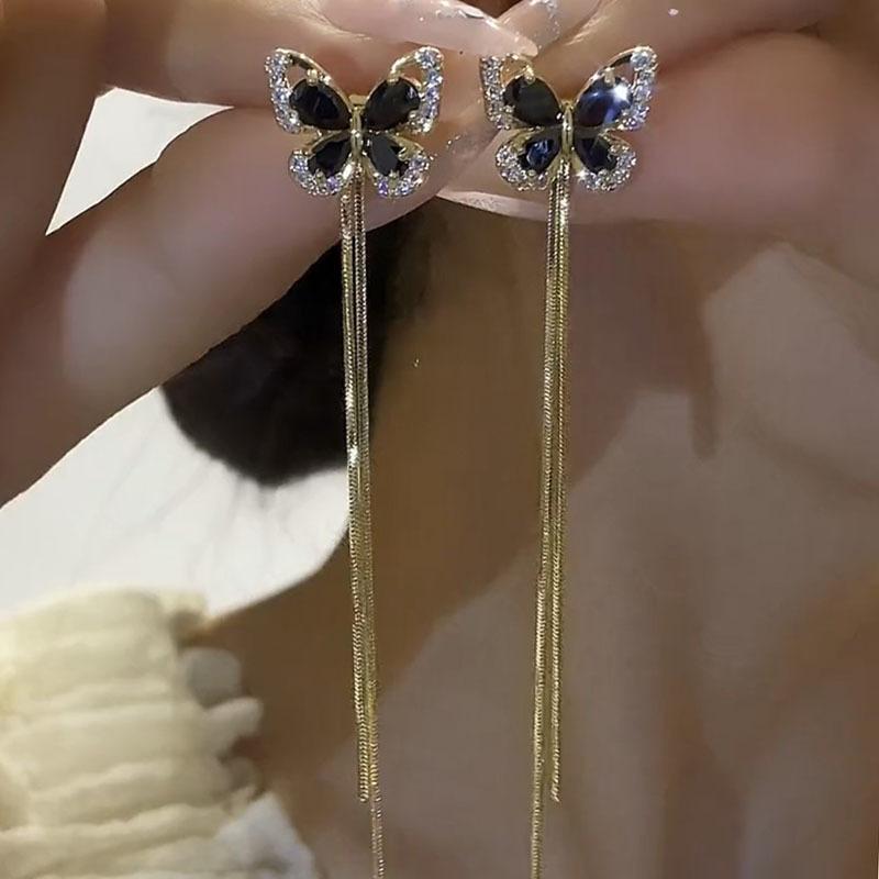 Silver needle simple cold wind fringed long stud earrings female temperament black butterfly earrings design earrings 928 silver needle
