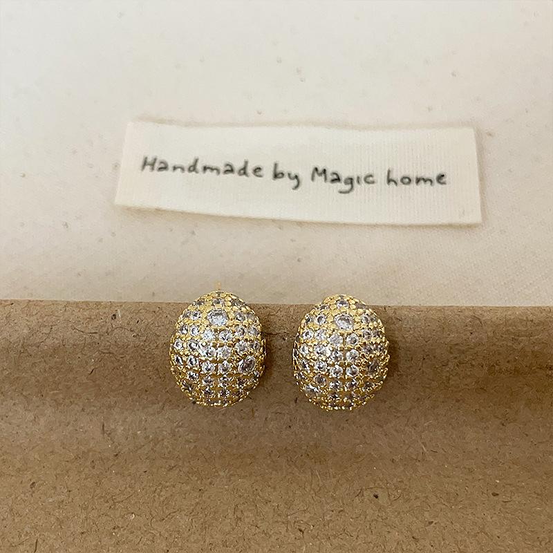 

Super Flash Full Zirconium Beans Metal Stud Earrings Women S Heavy Industry Light Luxury Elegant Fashion Personality Versatile Temperament Earrings