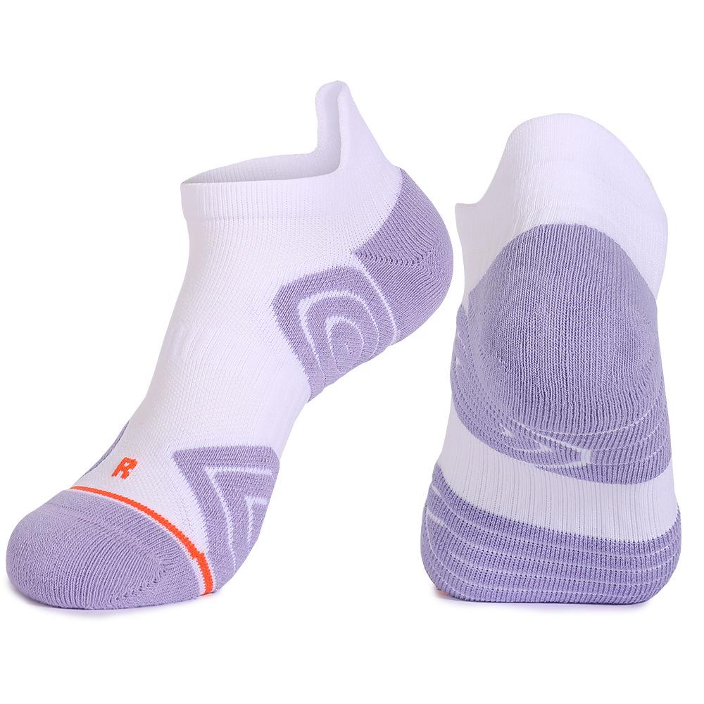 

Antibacterial Low-Cut Sports Socks - Sweat-Absorbent, Seamless, Terry Bottom, Lycra - Ideal for Basketball & Marathon Running One Size
