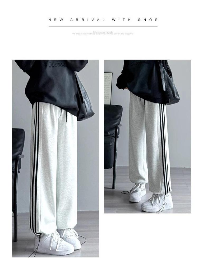 Women's High-Waist Gray & White Striped Jogger Sweatpants - Small, Casual & Loose Fit, Ideal for Autumn/Winter.