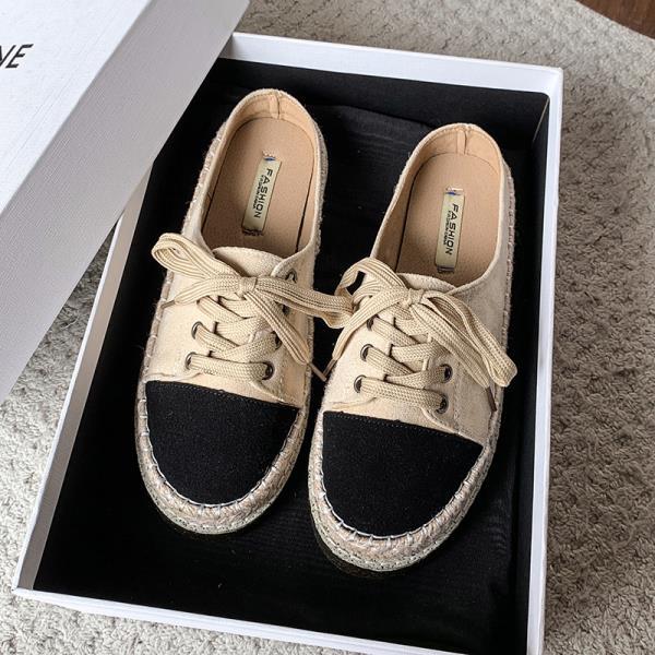 

Модные разноцветные сандалии с закрытым носком, женские тапочки на плоской подошве, мягкие шлепанцы, женские шлепанцы, комфорт, лето 2025, смешанные цвета, повседневные, на шнуровке 35