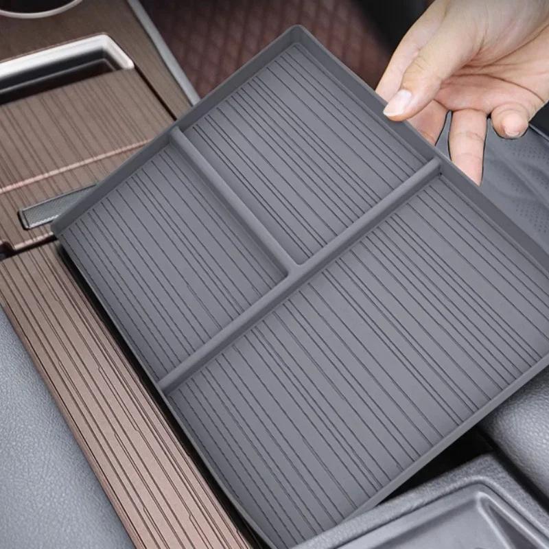 For Toyota Sienna Granvia -2024 Armrest Cover Storage Box Central Control Storage Box Supplies Car Modifications Accessories