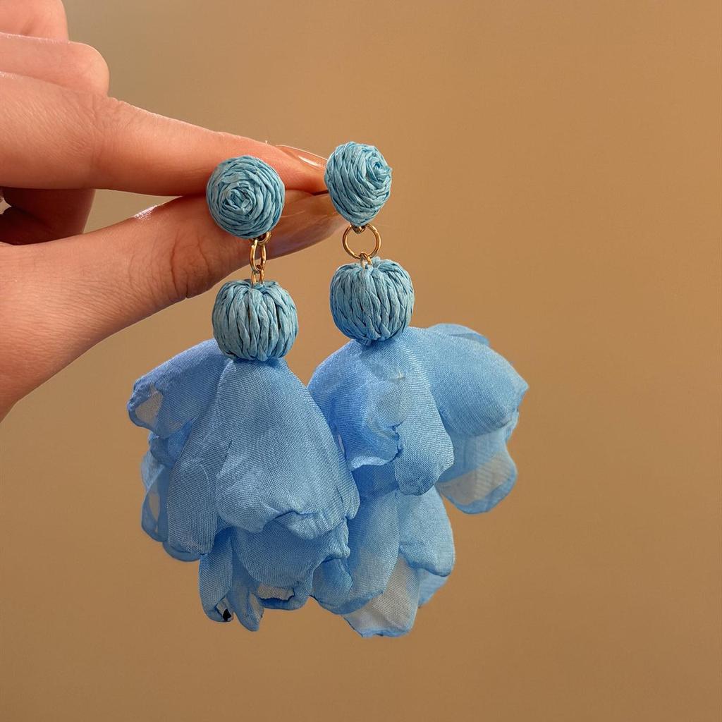 Korean Style Chiffon Flower Pearl Stud Earrings - Light Luxury High-End Raffia Steel Needle Accessories for Women