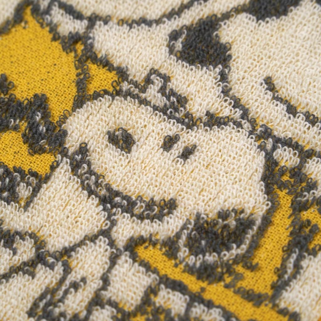 nishikawa Peanuts Snoopy Gift-Boxed Cotton Mini Towel 25x25cm Yellow, Washable Pocket Hand Towel PEANUTS GANG