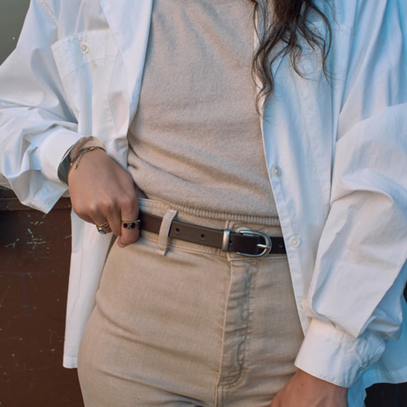 

Ателье де ЛЮМЕН НА ШИРОКИЙ КОЖАНЫЙ РЕМЕНЬ (КОРИЧНЕВЫЙ ОРГАН) 25mm