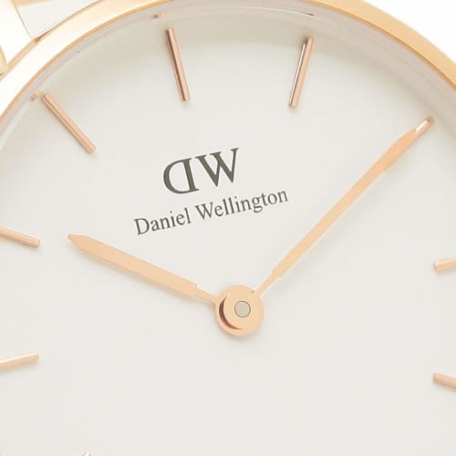 Daniel Wellington Petite 28mm Unisex Quartz Watch for Men and Women, Rose Gold (DW00600219)