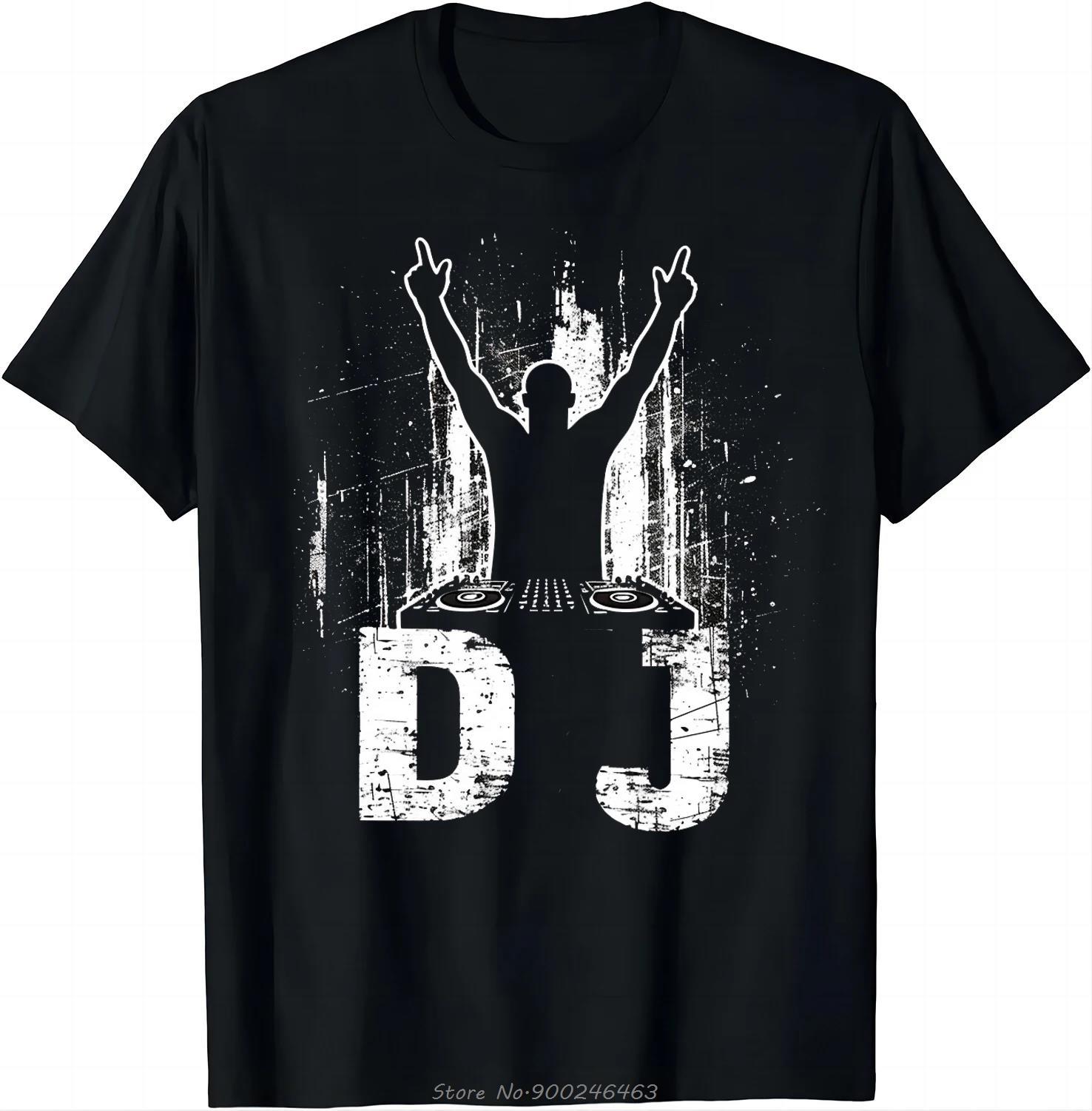 Футболка для энтузиаста DJ Музыка в сердце 2026 Новая хлопковая футболка Хлопковая унисекс футболка Летние унисекс футболки Модная уличная одежда Хип-хоп футболка S