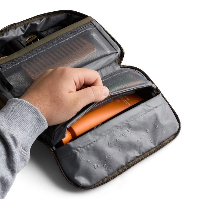 Bellroy Hanging Toiletry Kit 3L - SeaKelp