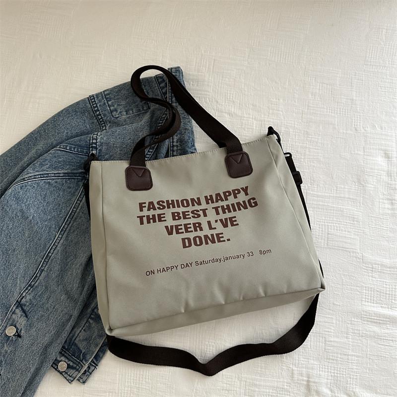 

Stylish Korean Inspired Tote Bag For College Students Large Capacity Crossbody Purse In Black Khaki And Green зелений