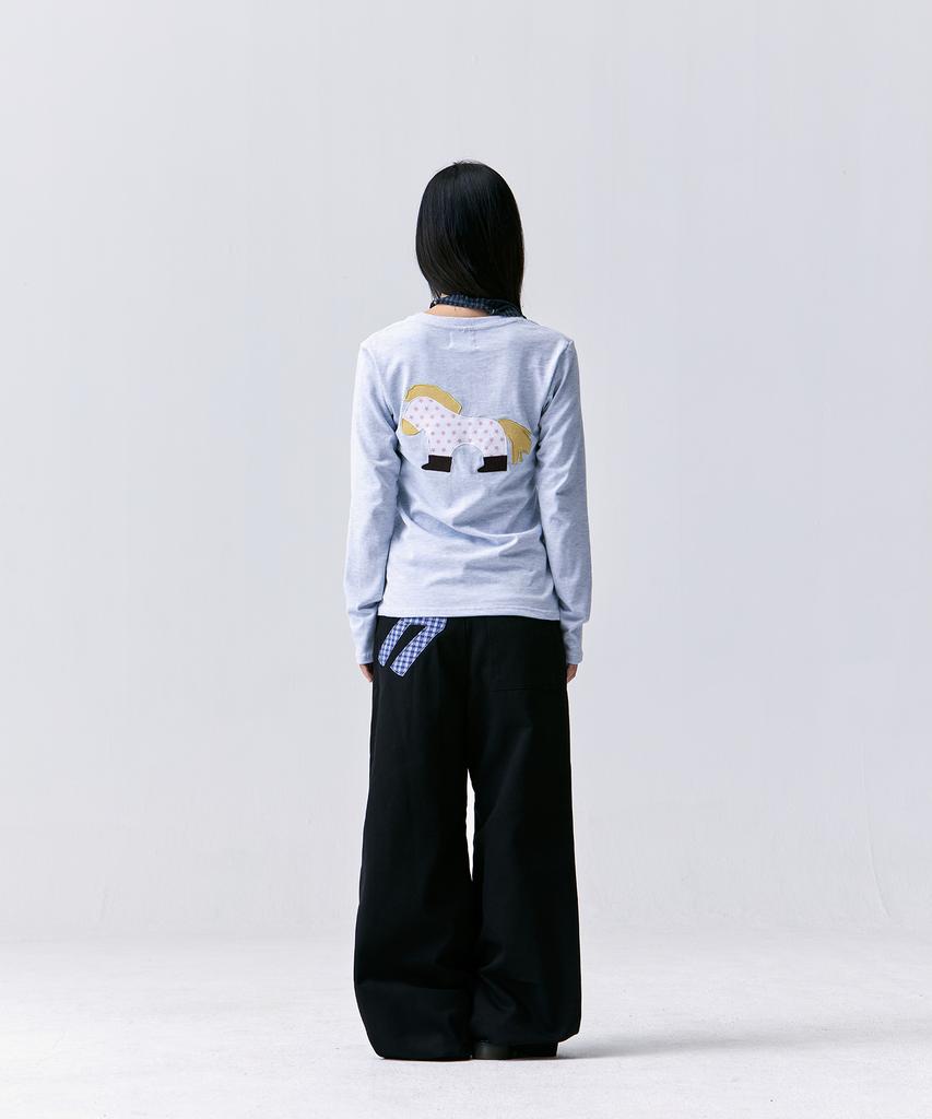 TANSANMAGNESIUM Pony Applique Long Sleeve (Sky Blue)
