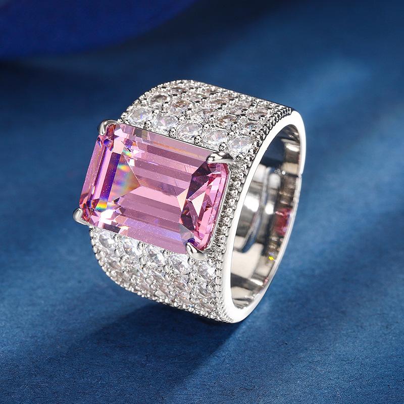 Jewelry Copper Bottom Gold-Plated Simulation Pink Diamond Small Fresh Temperament Set Pendant Ring 10 * 14