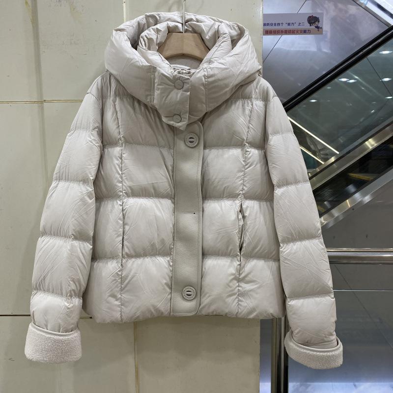 

Короткий пуховик с отворотами из овечьей шерсти, женская зимняя куртка 2024 года из белого утиного пуха, теплая утолщенная куртка из хлеба L does not support returns