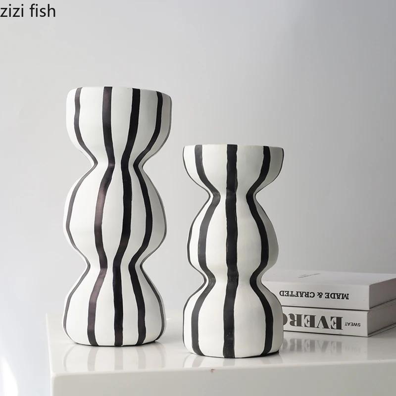 Black White Line Resin Vase Desktop Artistic Flower Vessels Flower Arrangement Vase Dried Flower Vase Home Decoration Ornament