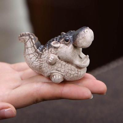 Crocodile Figurine Mini Tea Pet Desk Purple Clay Adorable Animal Statue Desktop Ornament for Car