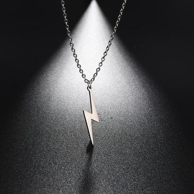 2024 Mode Blitz Anhänger Halskette für Frauen Mädchen Edelstahl Cool Choker Kette Schmuck Geschenke Party Hochzeit